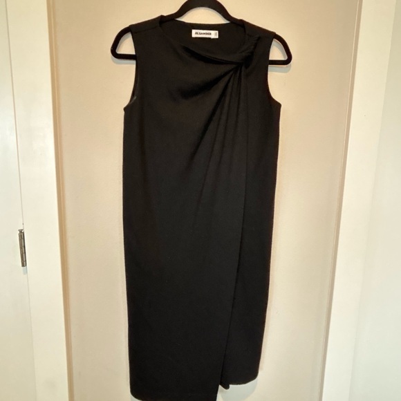 Jil Sander Dresses & Skirts - Jil Sander Black Sleeveless Wool Midi Dress with Asymmetric Drape 219
